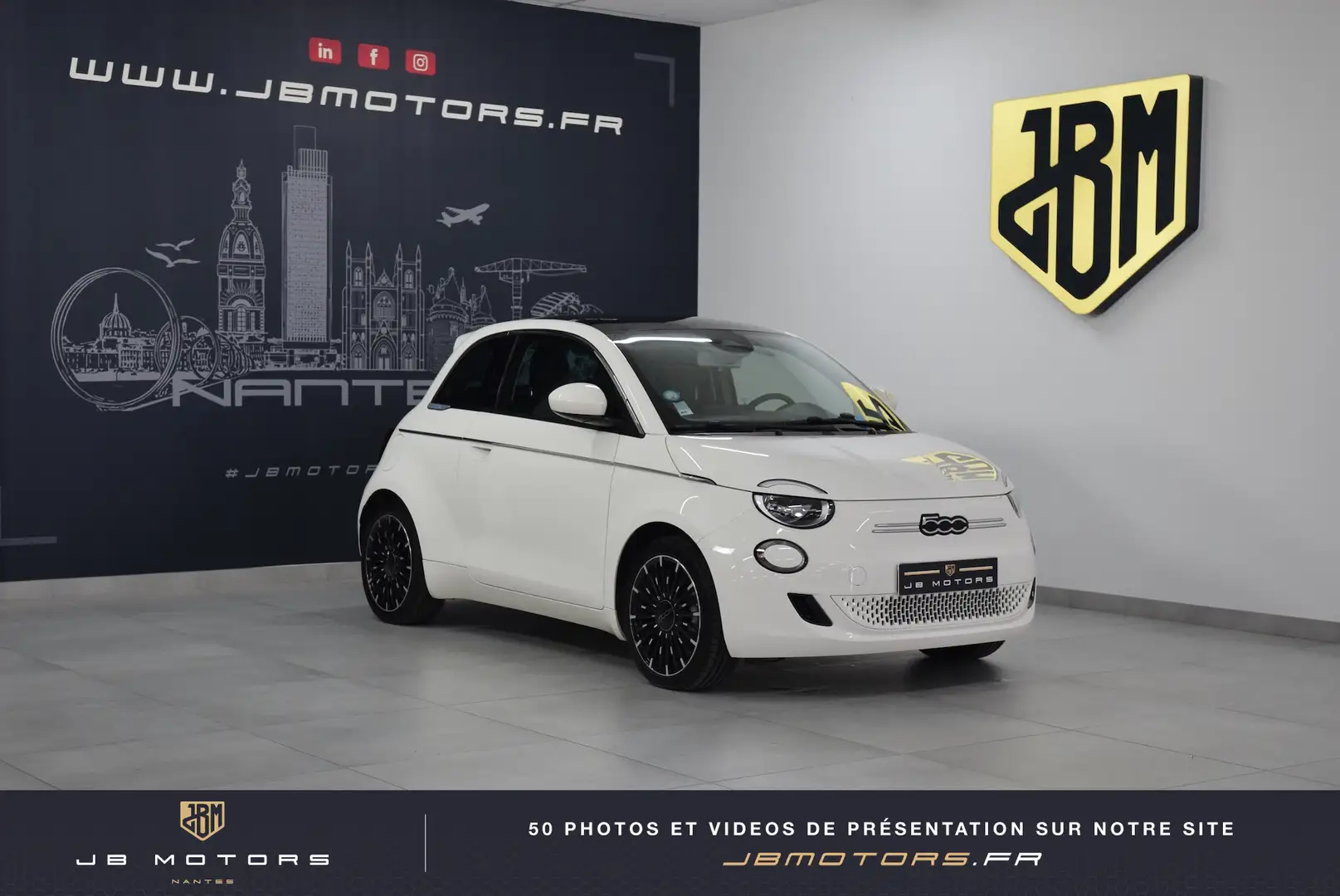 Fiat 500e 500 e 42kw 118ch Icone Plus  + Toit Panoramique Blanc - 1