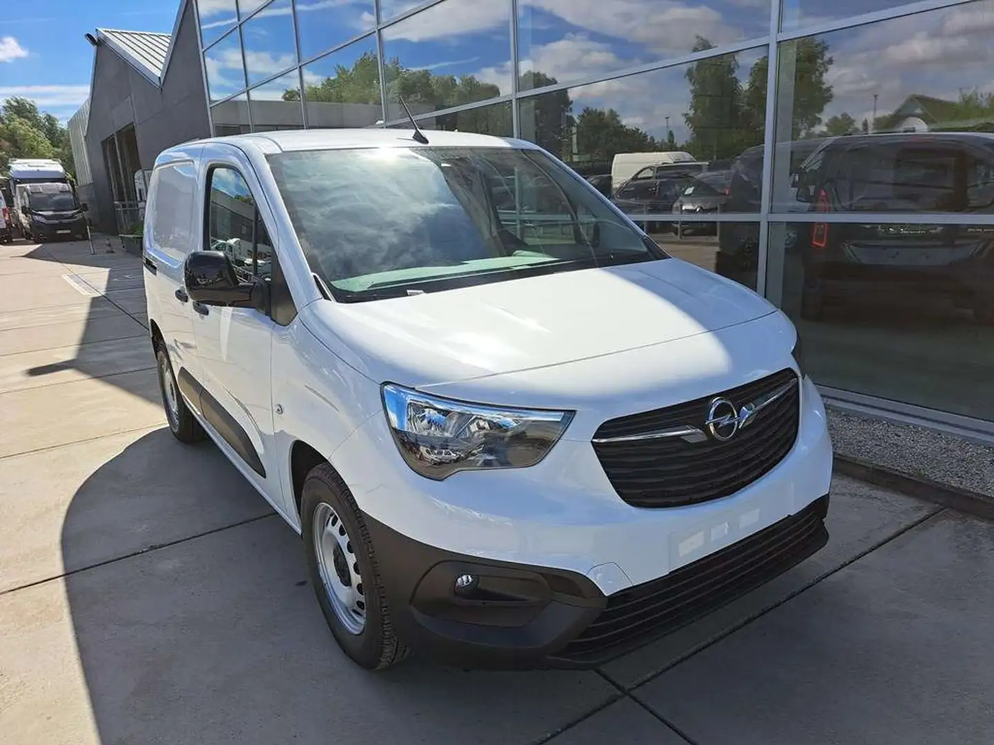 Opel Combo 1.5 Turbo D 100 BlueInjection Edition L1H1 Blanc - 1