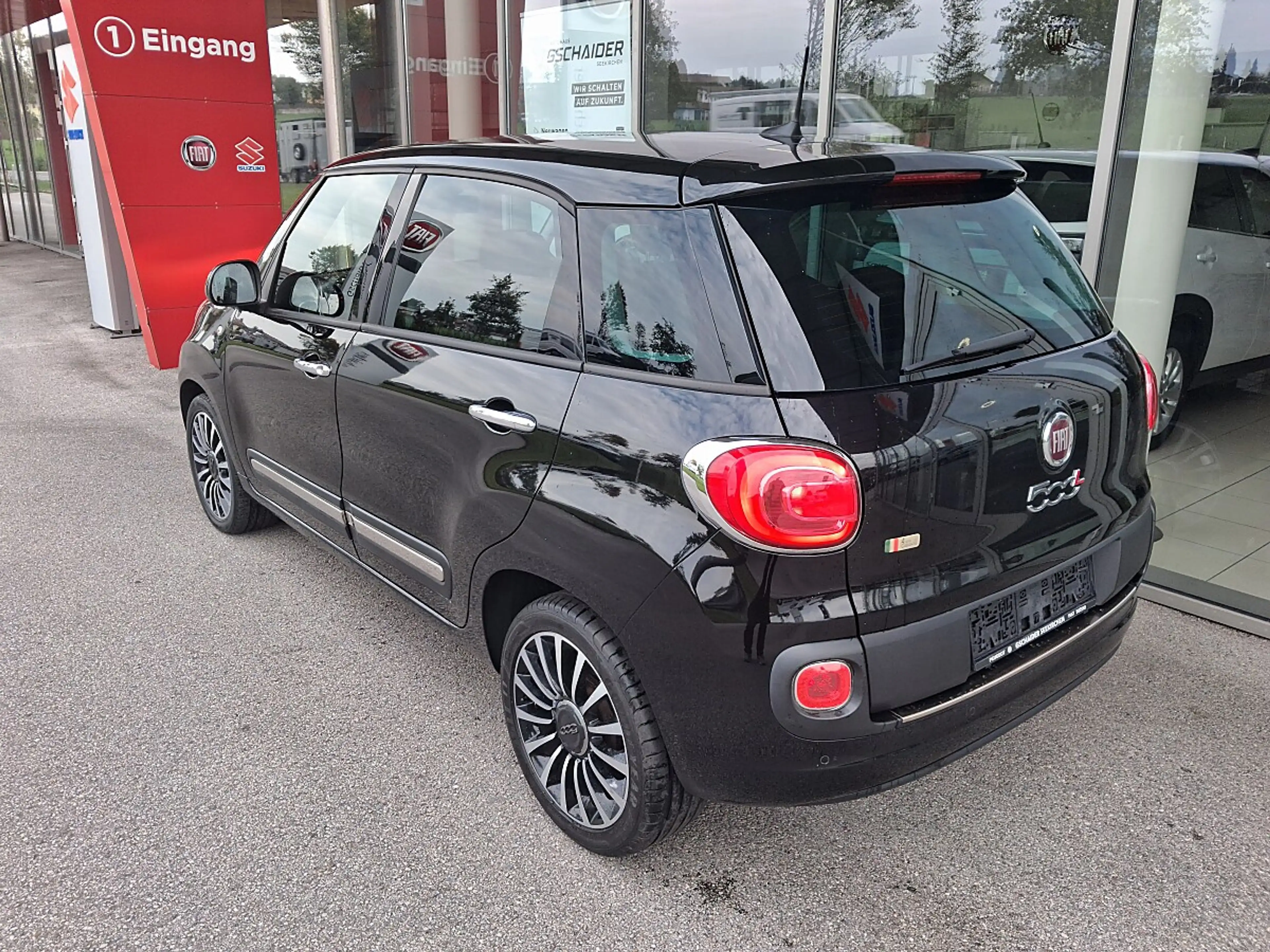 Fiat 500L 1,3 MultiJet II 95 Start&Stop Lounge Dualogic — photo 4