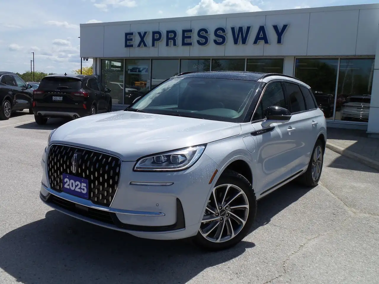 2025 Lincoln Corsair
