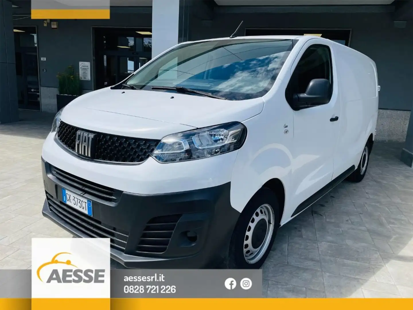 Fiat Scudo 1.5 BlueHDi 120CV PC-TN Furgone Business Blanc - 1