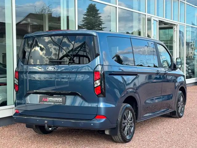 Ford Tourneo Custom view 11