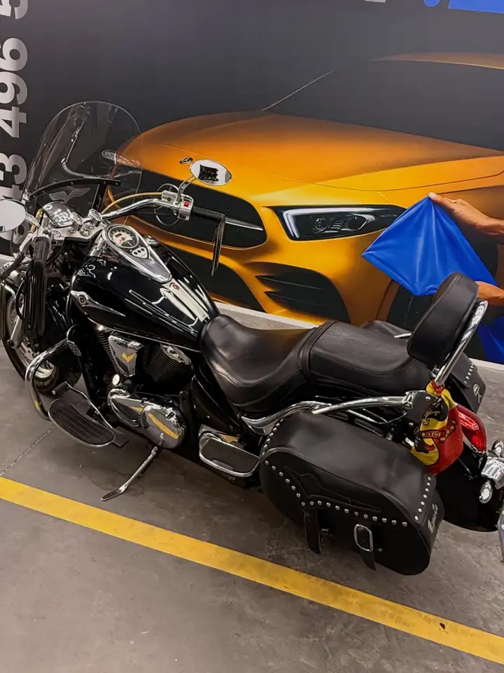 Kawasaki Vulcan 900