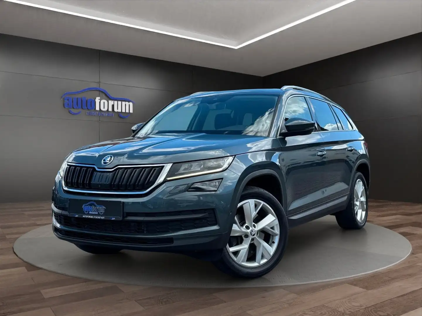 Skoda Kodiaq Style 4x4 AHK°ACC°PANO°MEMORY°360°KAMERA Grau - 1