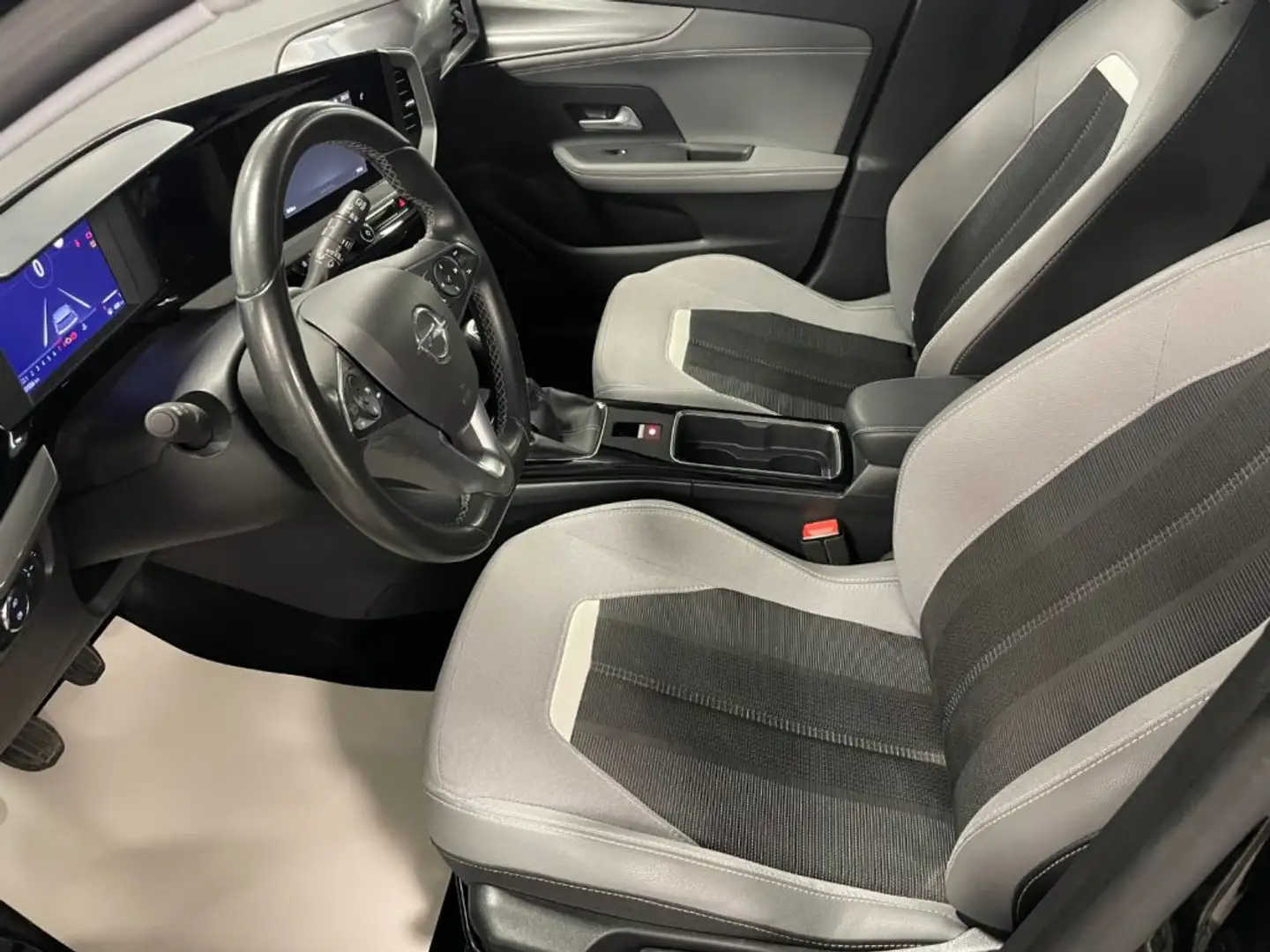 Opel Mokka 1.2 Turbo 100 CV Elegance Zwart - 2