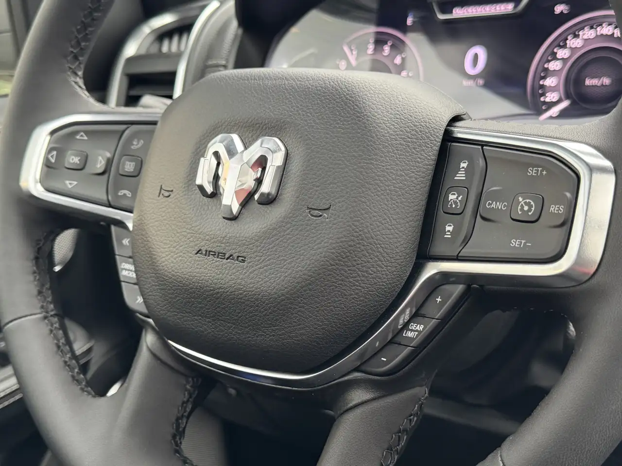 Dodge RAM 2024 — фото 13