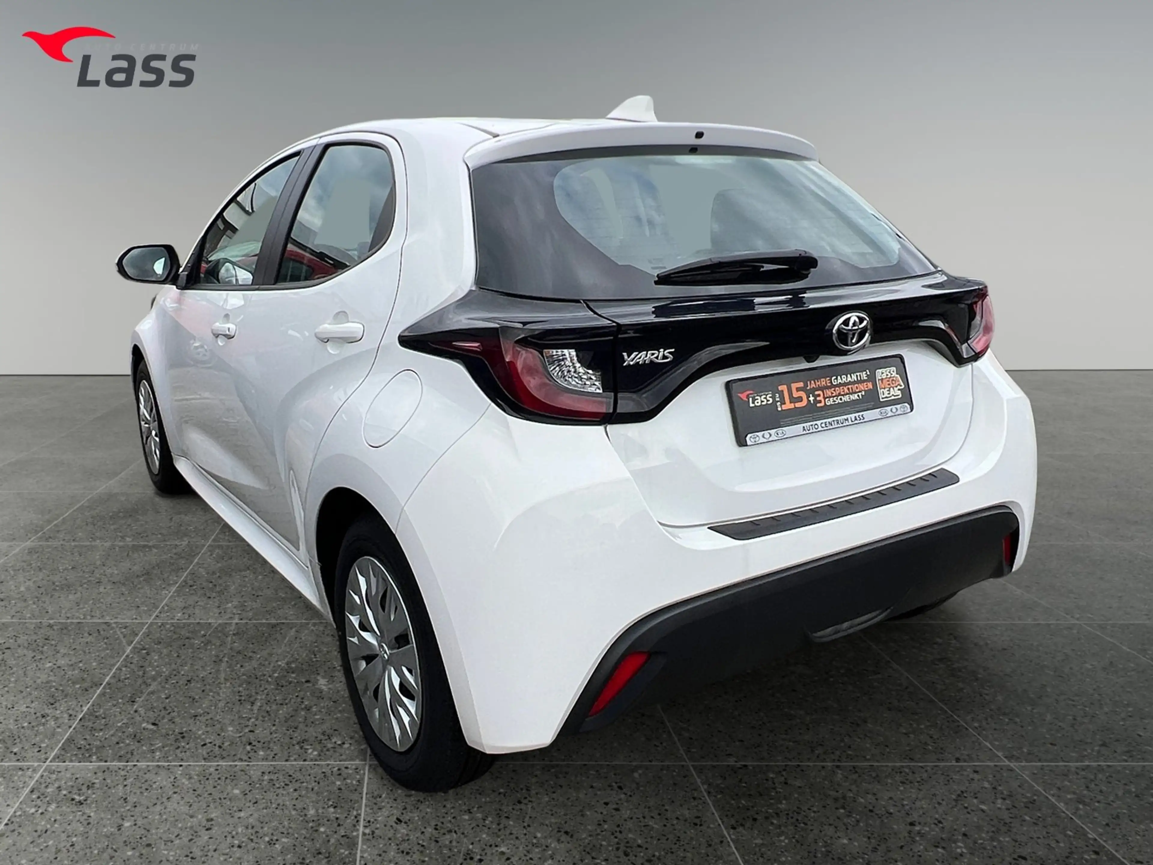 Toyota Yaris 1.0 Comfort Kamera+Kamera+ACC+Navi+SpurH — photo 3