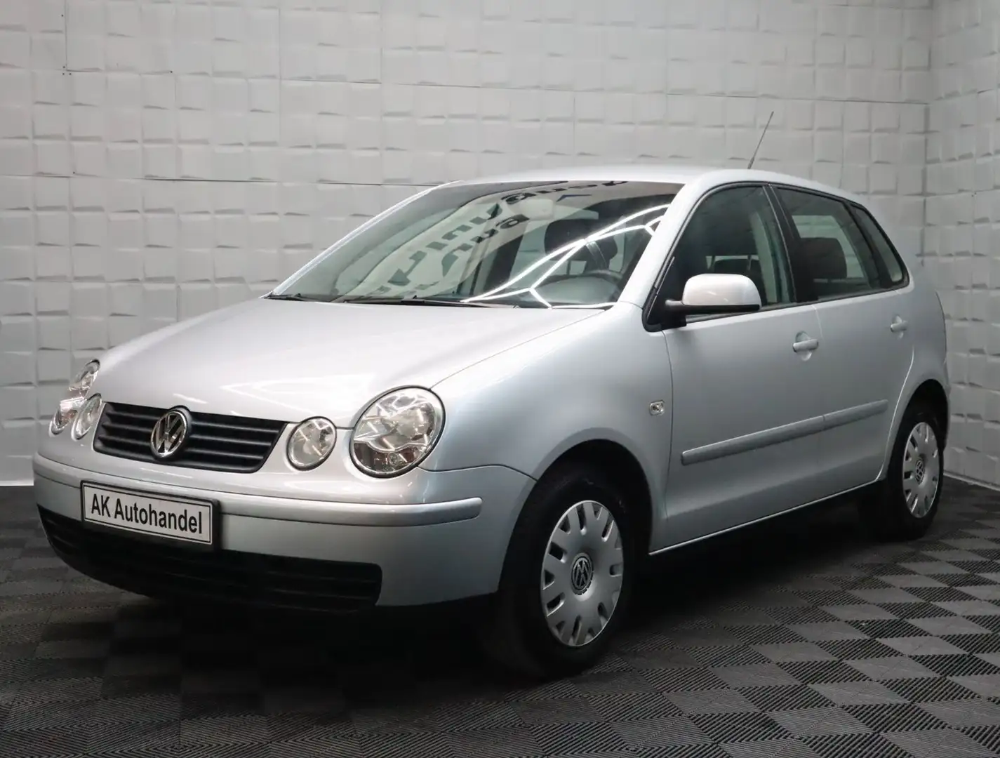 Volkswagen Polo Automatik Tempomat 8-fach Grau - 1