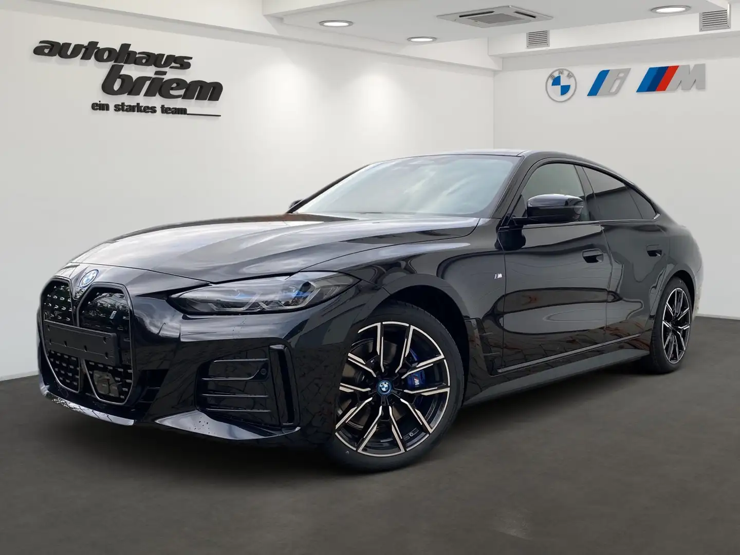 BMW i4 eDrive40 TAGESZULASSUNG, BRIEM LAGERAKTION Černá - 1