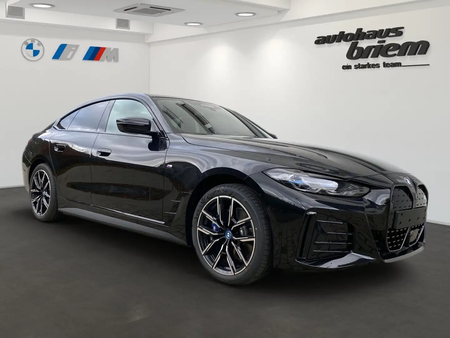 BMW i4 eDrive40 TAGESZULASSUNG, BRIEM LAGERAKTION Černá - 2