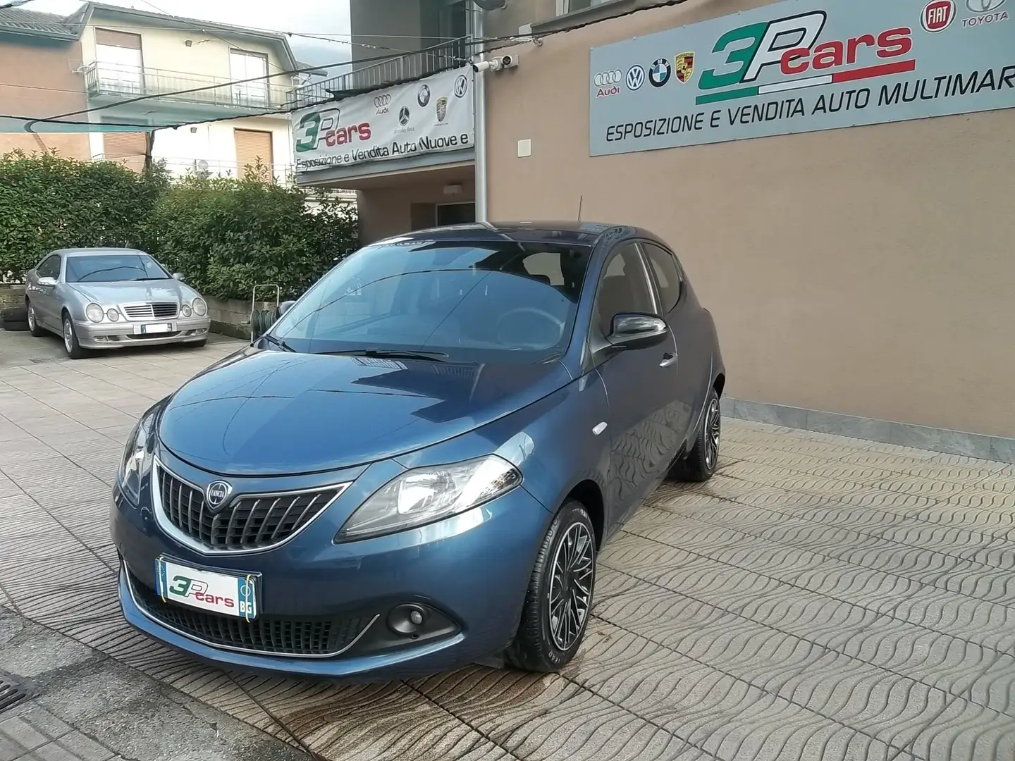 Lancia Ypsilon PREZZOVERO1.0 firefly hybrid Gold s Bleu - 2