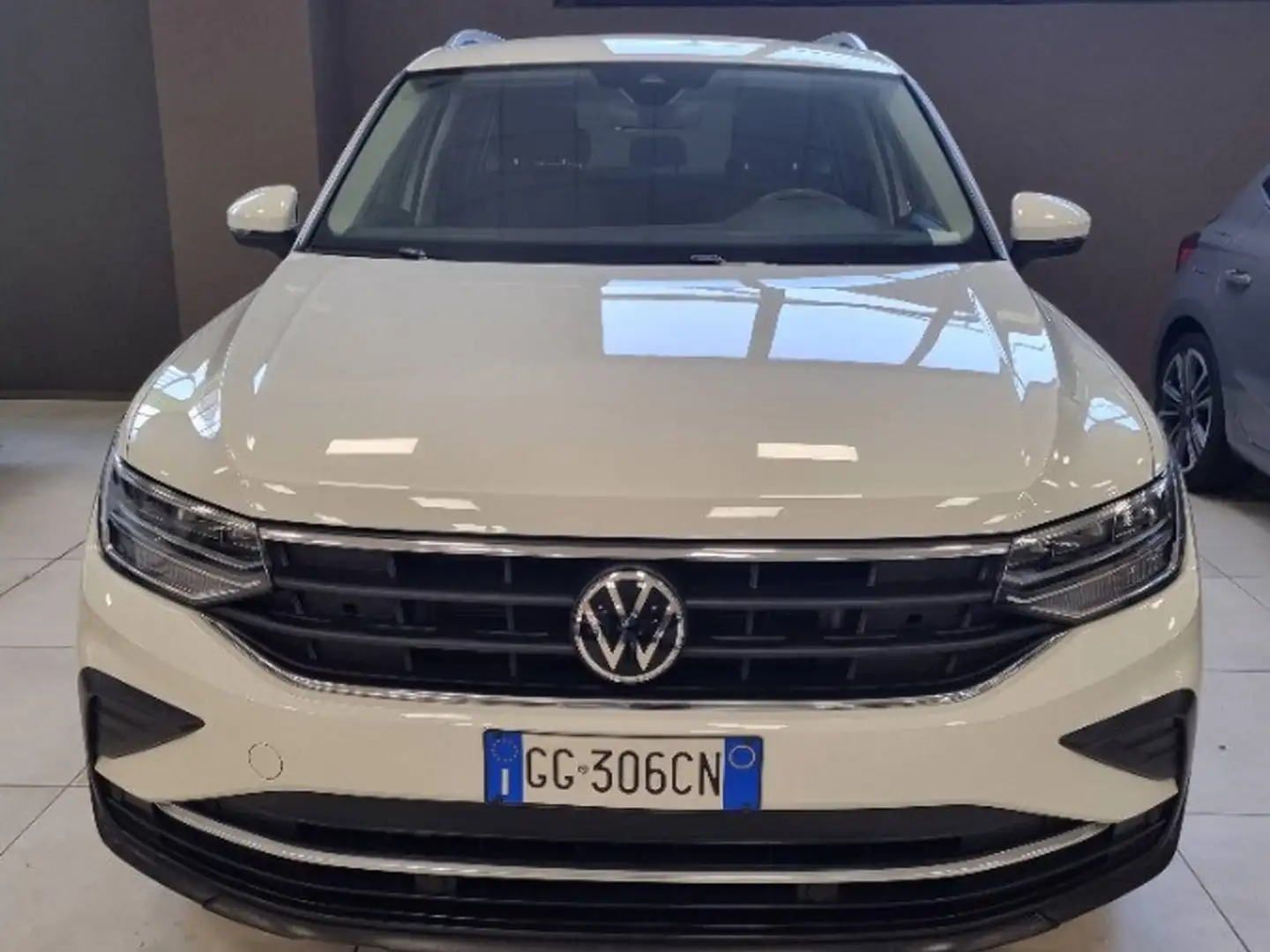 Volkswagen Tiguan Tiguan 1.4 tsi eh Life dsg - 1