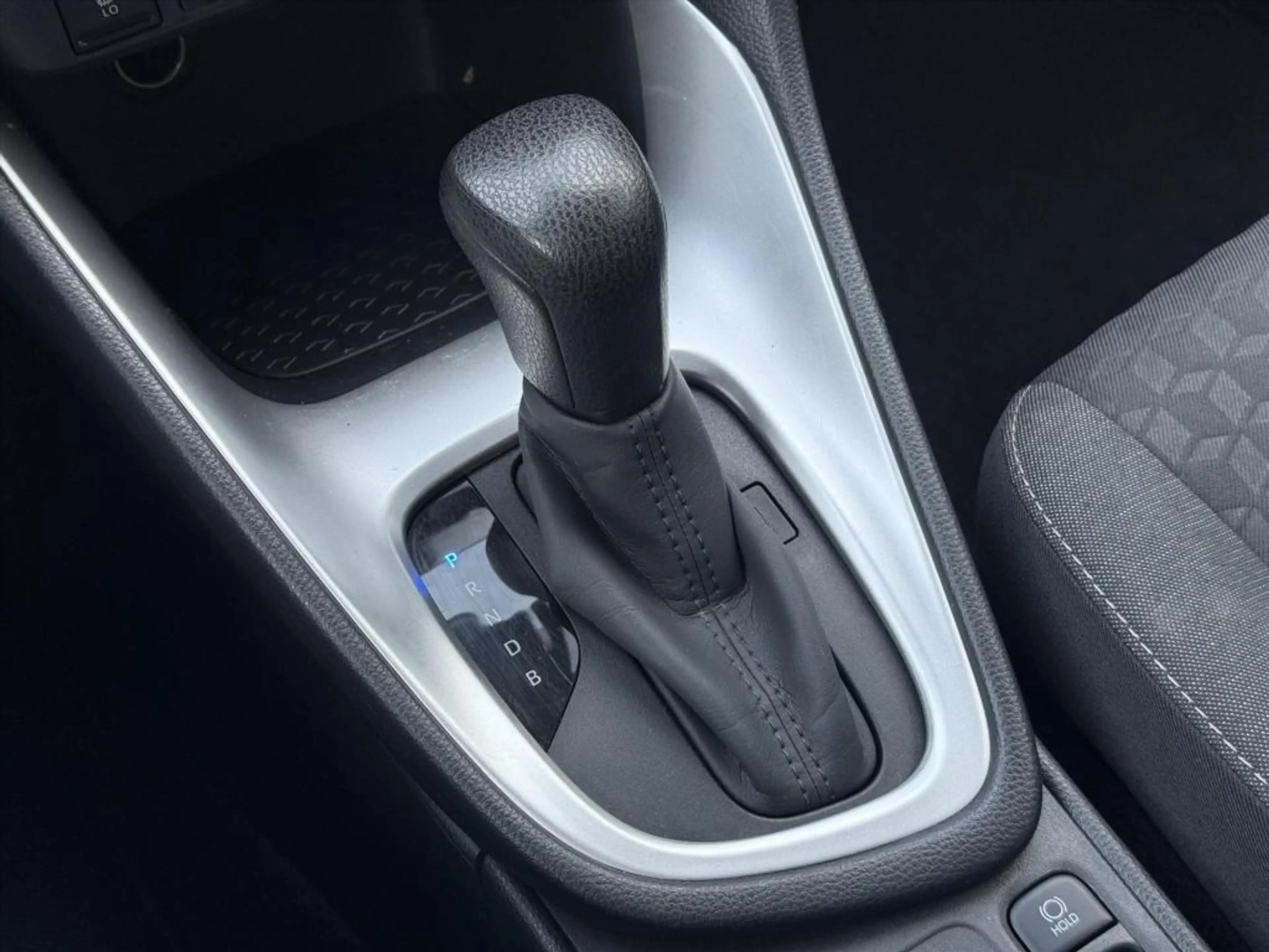 Toyota Yaris 1.5 Hybrid Dynamic Plus | Stoelverwarming, 16 inch — photo 27