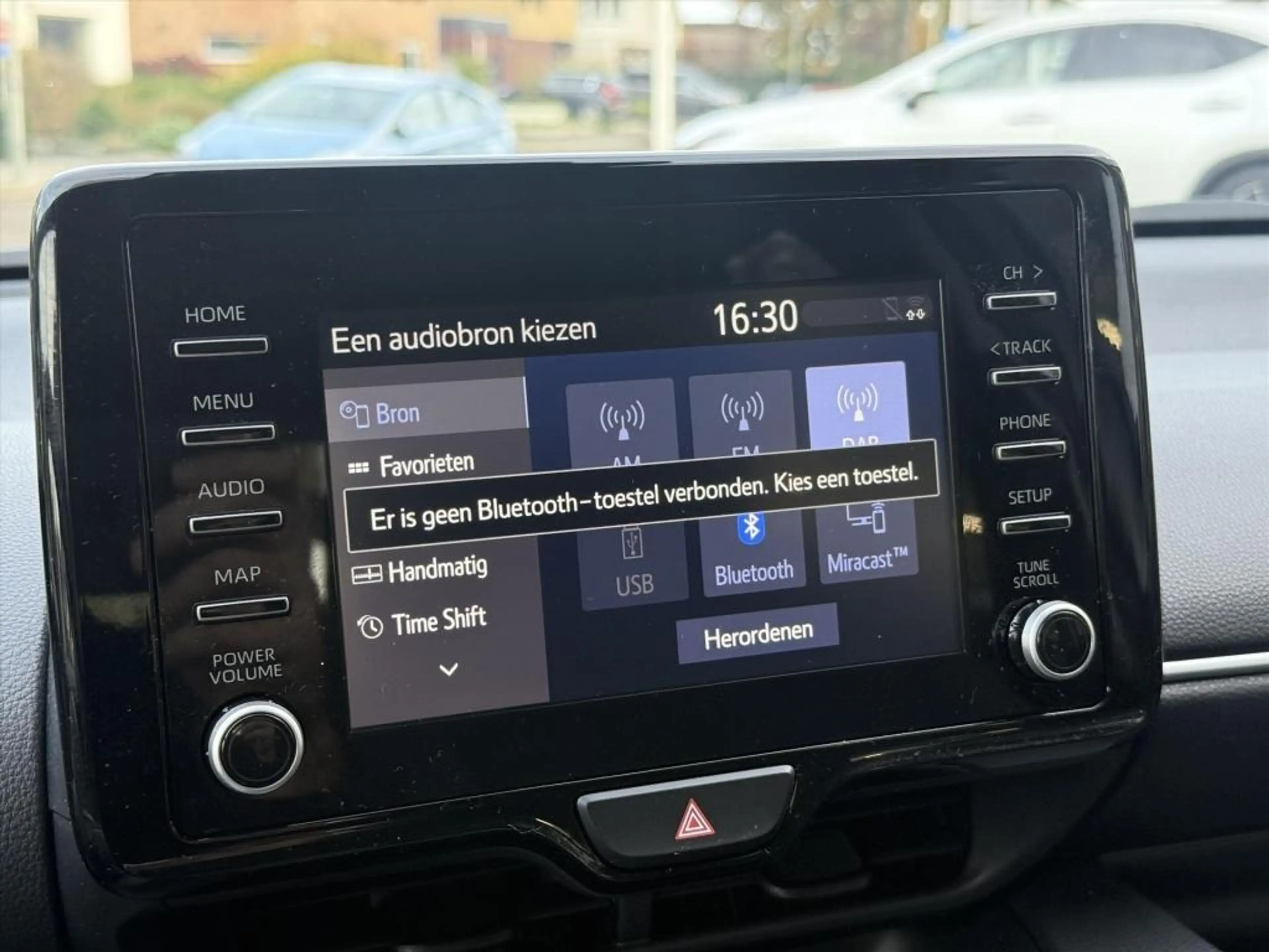 Toyota Yaris 1.5 Hybrid Dynamic Plus | Stoelverwarming, 16 inch — photo 16