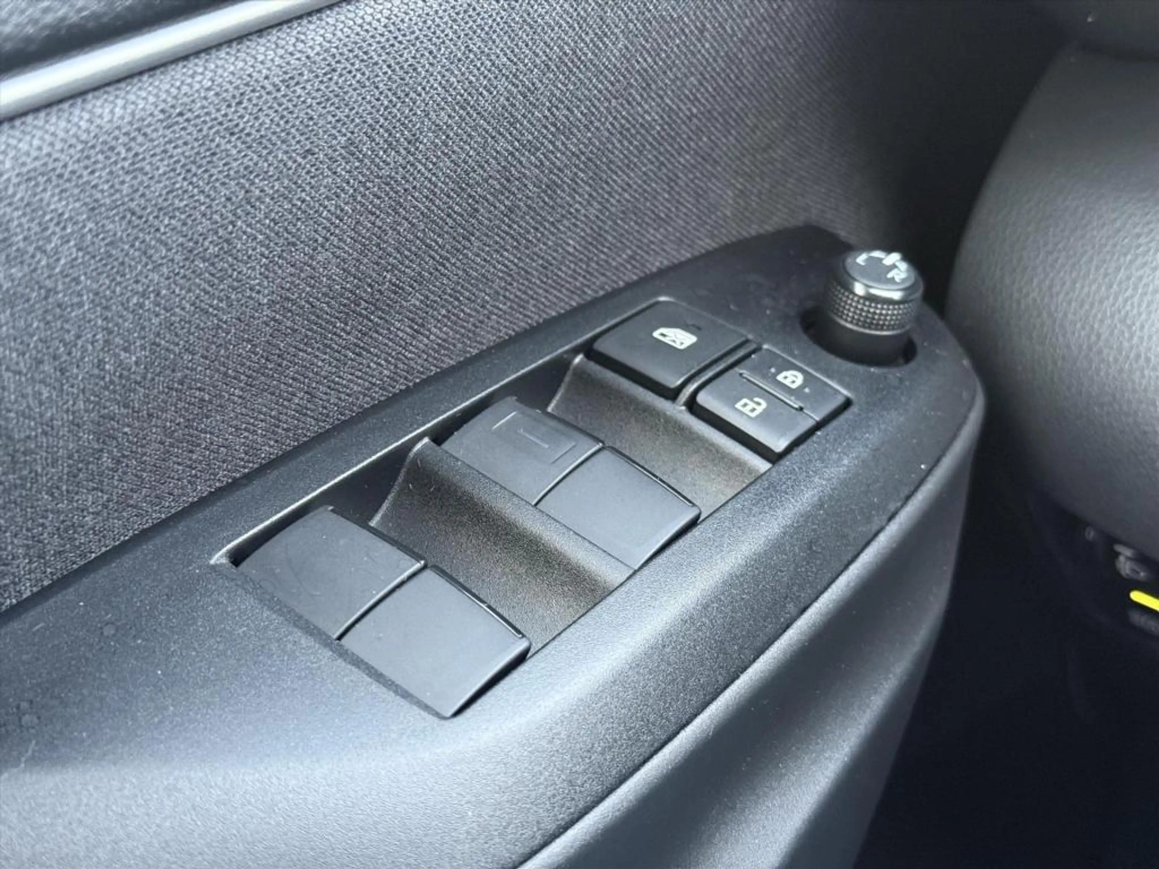 Toyota Yaris 1.5 Hybrid Dynamic Plus | Stoelverwarming, 16 inch — photo 28
