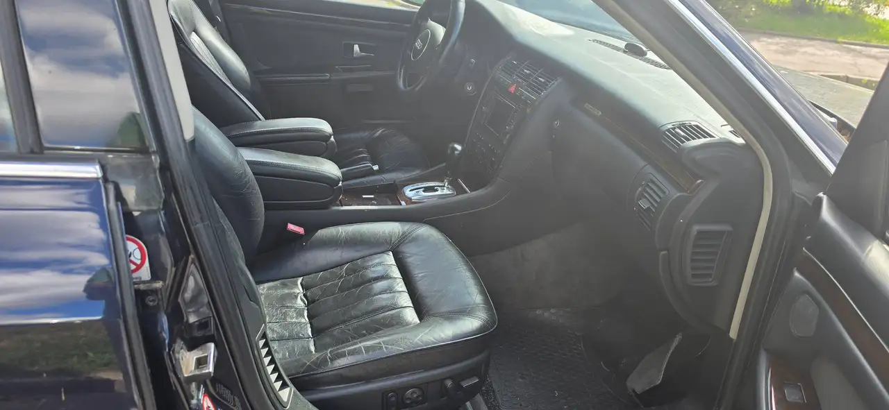 Audi A8 3.7 quattro, foto 8