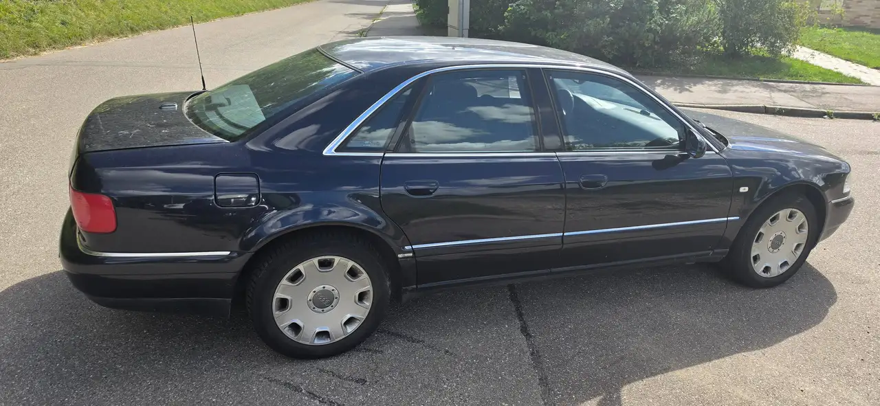 Audi A8 3.7 quattro, foto 4