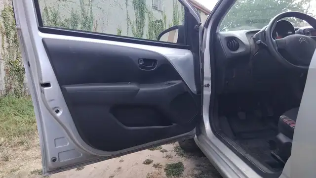 Citroen C1 view 7