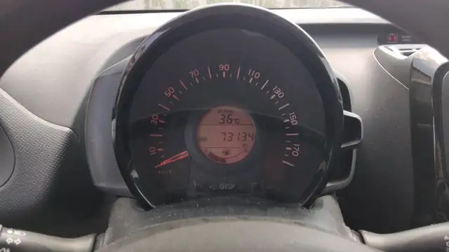 Citroen C1 view 12