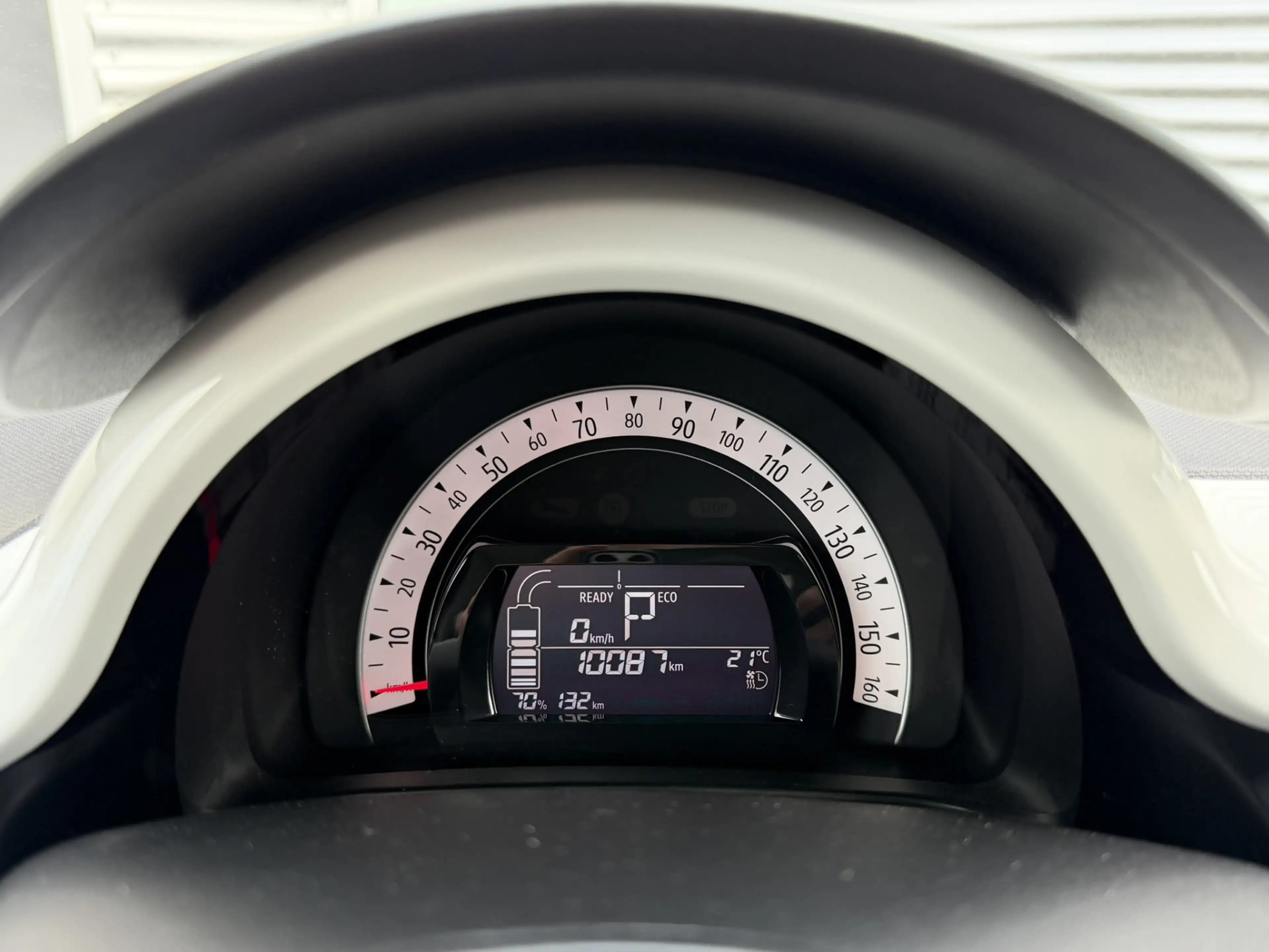 Renault Twingo Z.E. R80 E-Tech Techno 22 kWh Clima H-Leder CarPla — photo 8