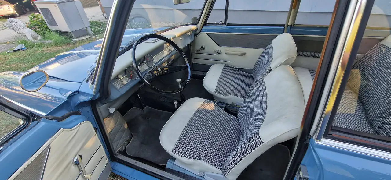 BMW 700 Luxus, foto 2