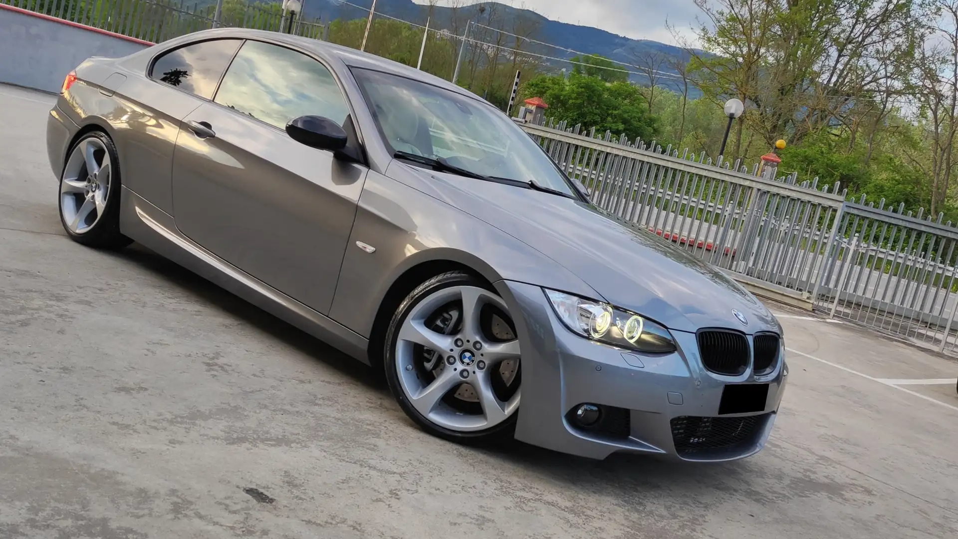 BMW 335 335d Coupe Msport F1- Da vetrina...!!!! Grijs - 2