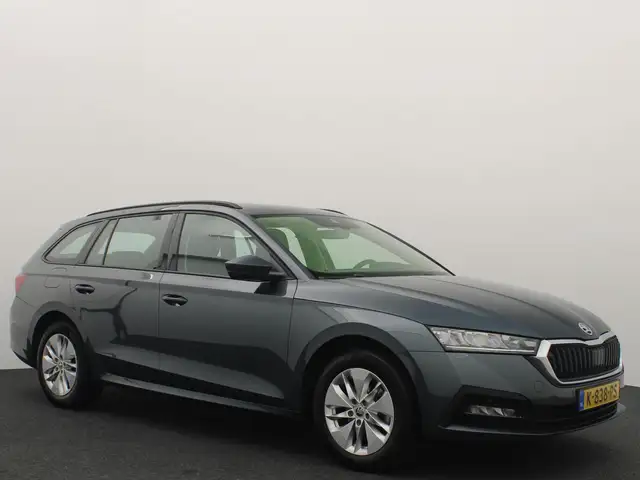 Skoda Octavia view 20