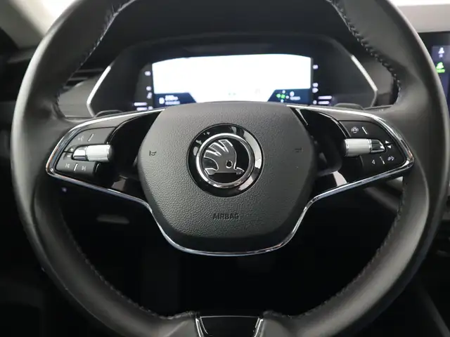 Skoda Octavia view 14