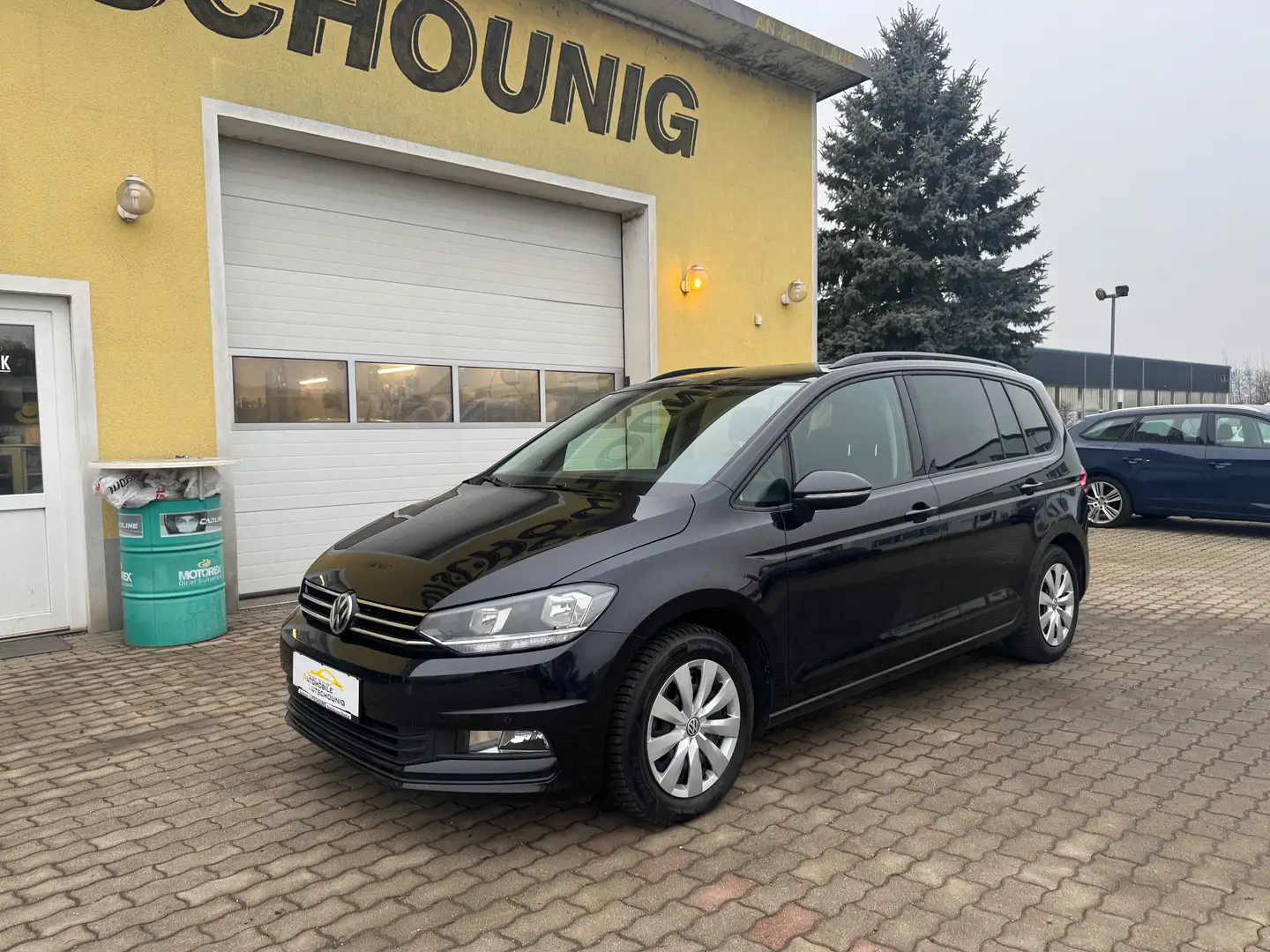 Volkswagen Touran 1.6 TDI com Schwarz - 2