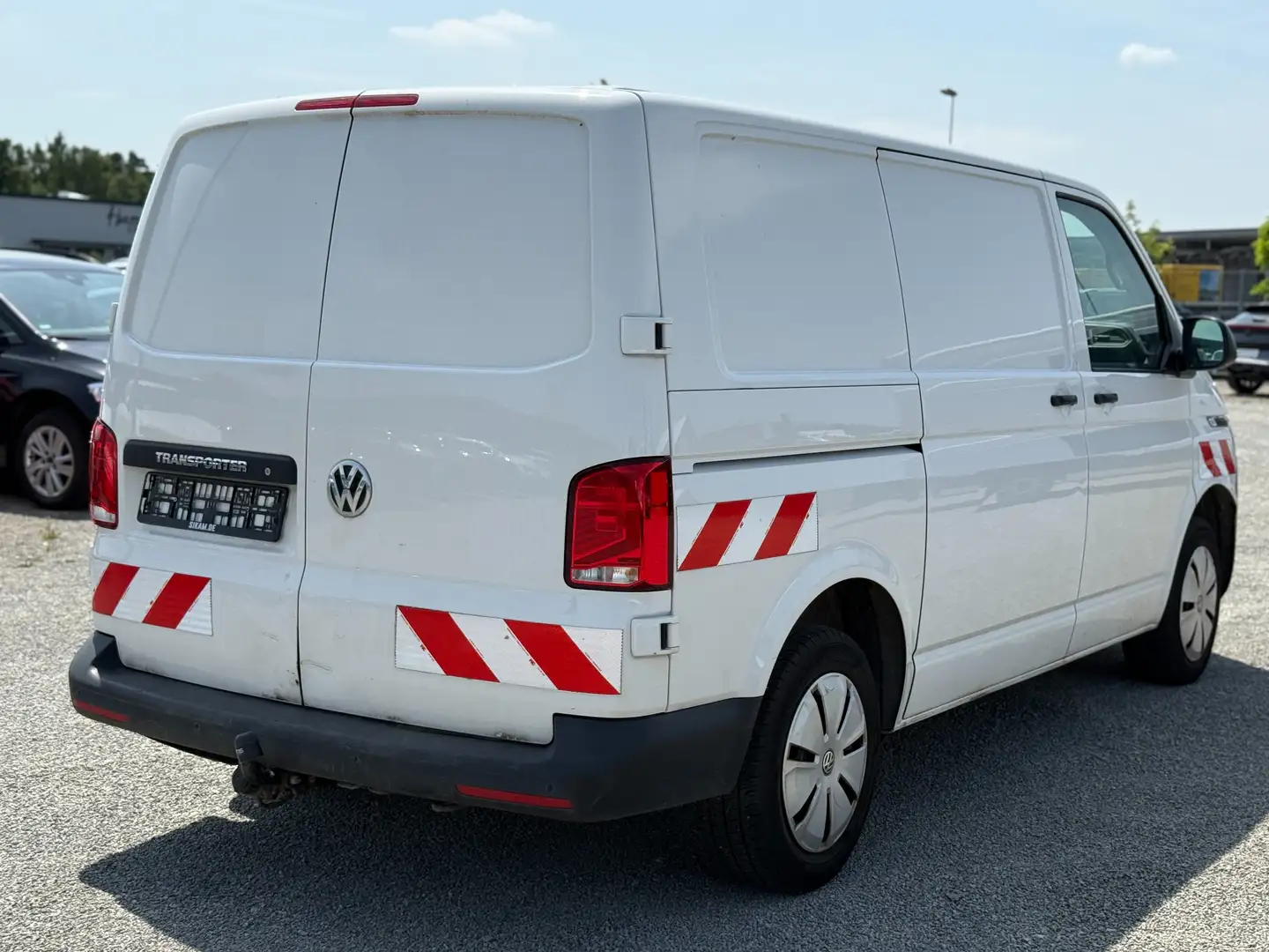 Volkswagen T6.1 Transporter Kasten *150PS*AHK*3-SITZE*KLIMA* Blanc - 2