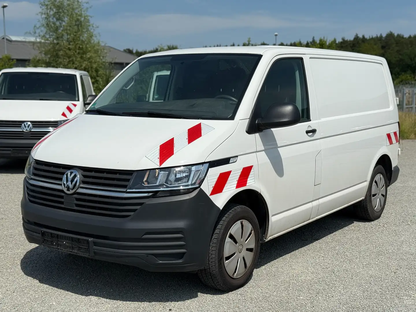 Volkswagen T6.1 Transporter Kasten *150PS*AHK*3-SITZE*KLIMA* Blanc - 1