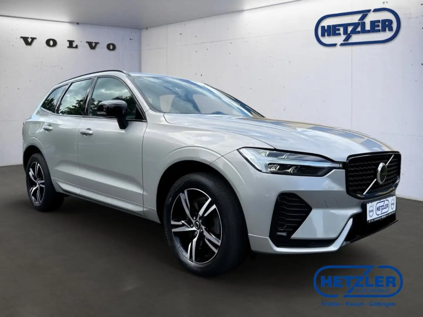 Volvo XC60 R Design AWD B5 Diesel EU6d AHK Navi Leder Digital Argento - 2