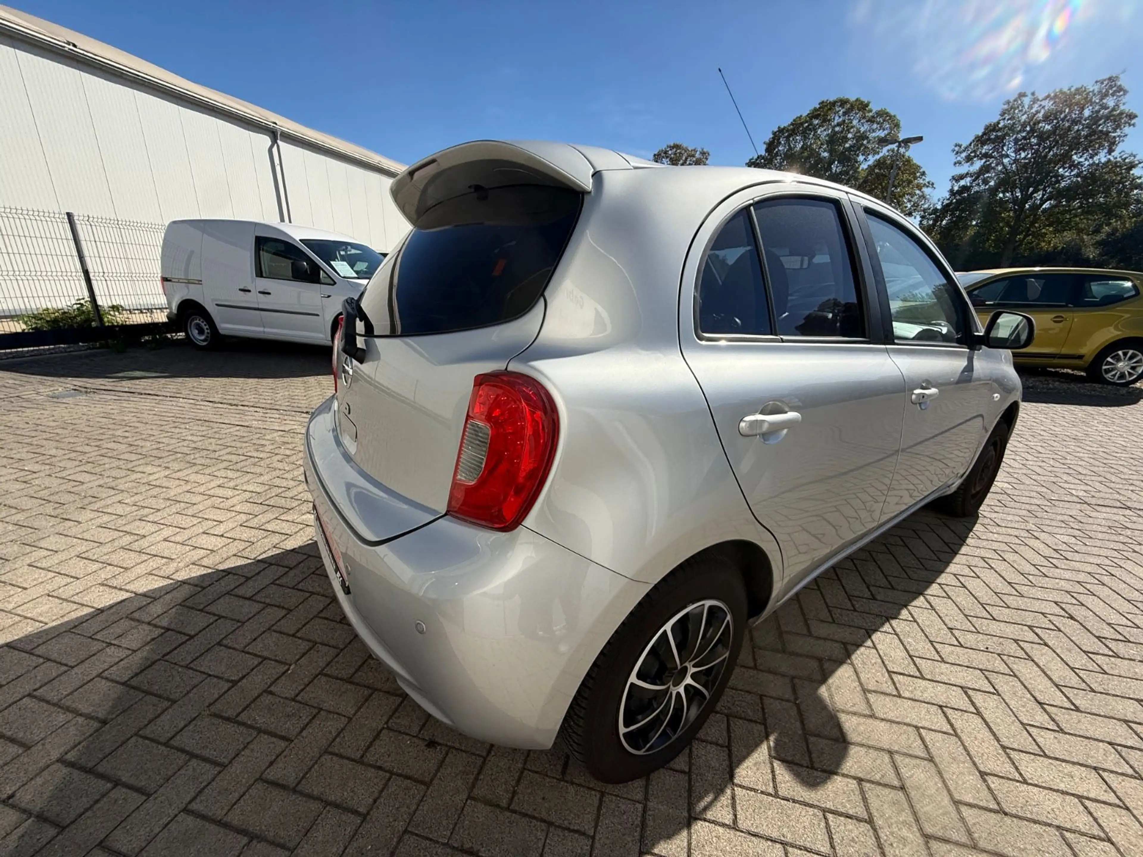 Nissan Micra Tekna*PANO*SHZ*KLIMA*PDC*NAVI*2HAND — photo 8