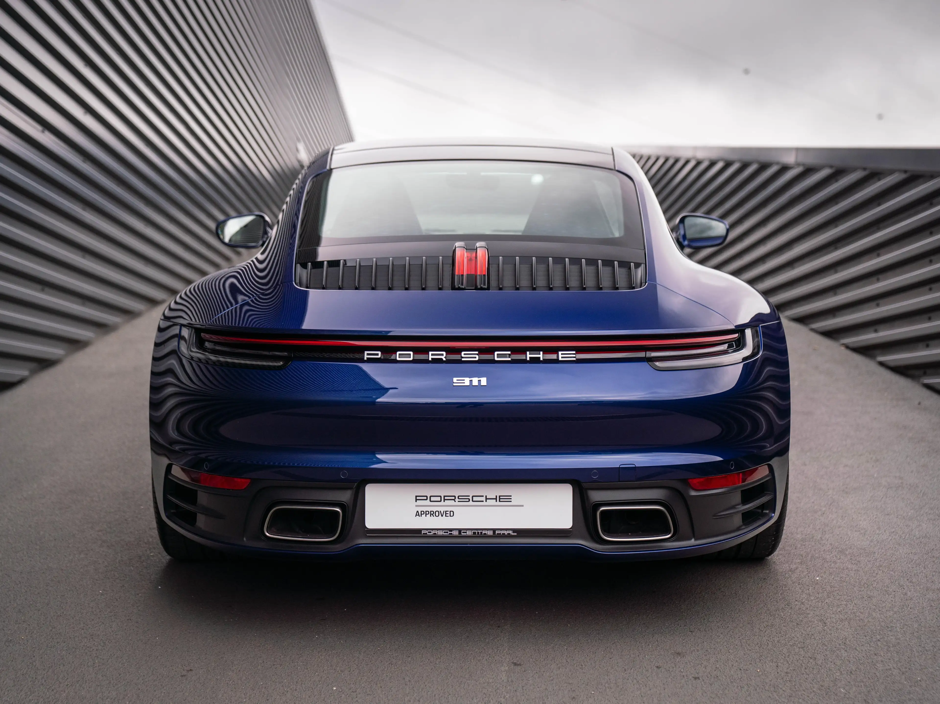 Porsche 992 911 Carrera PDK — photo 11