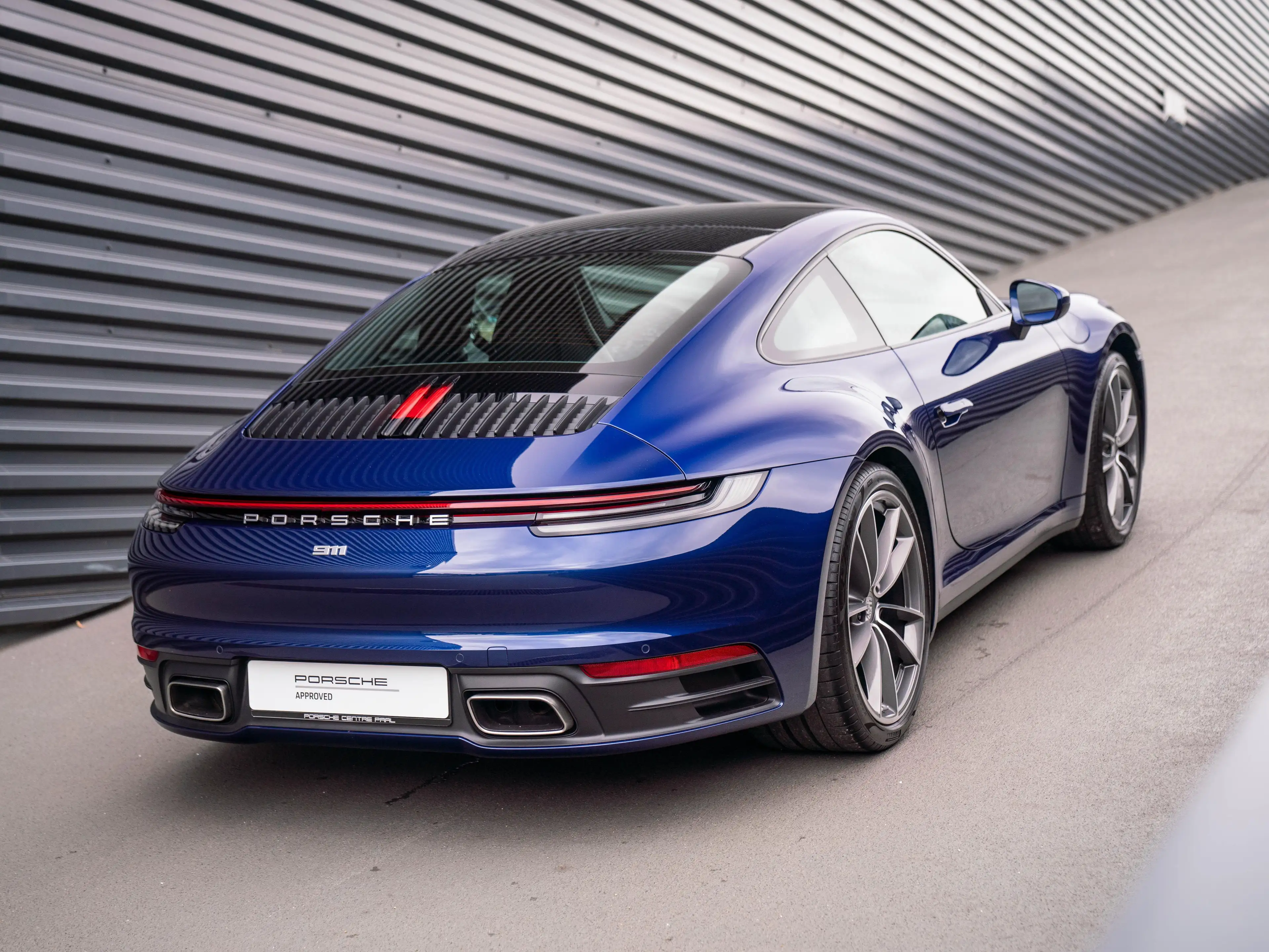Porsche 992 911 Carrera PDK — photo 12
