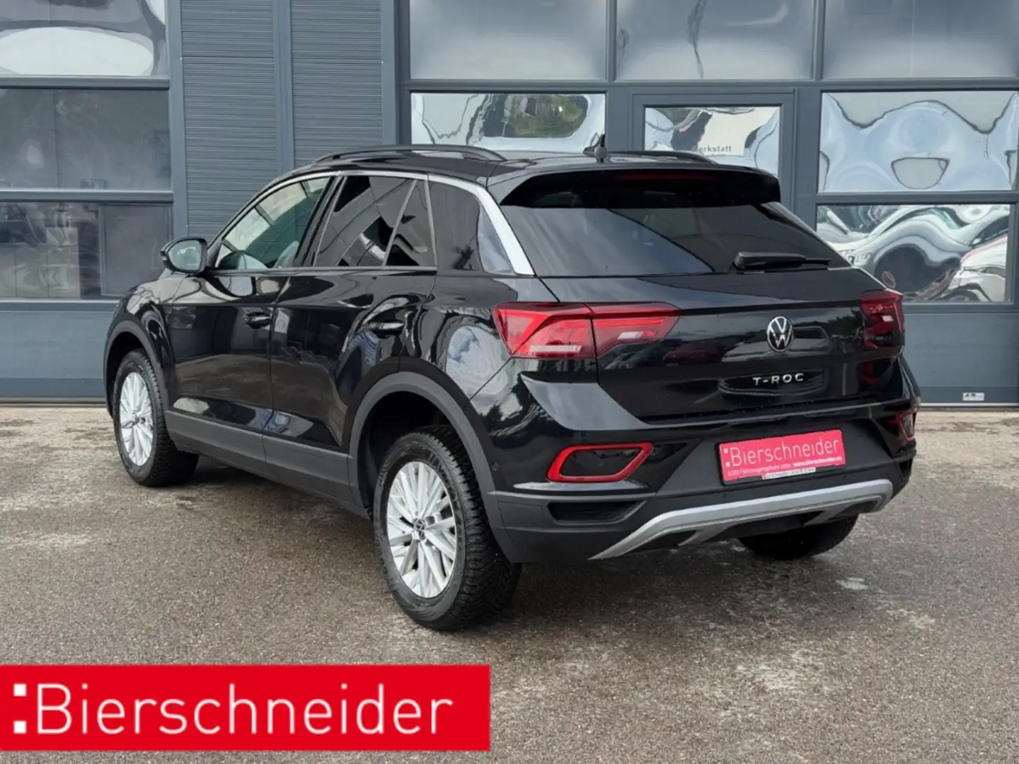 Volkswagen T-Roc 1.0 TSI Life LED+ NAVI KLIMA PARKASS SHZ Schwarz - 2