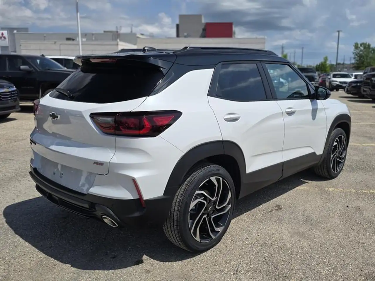 Chevrolet Trailblazer photo Chevrolet Trailblazer