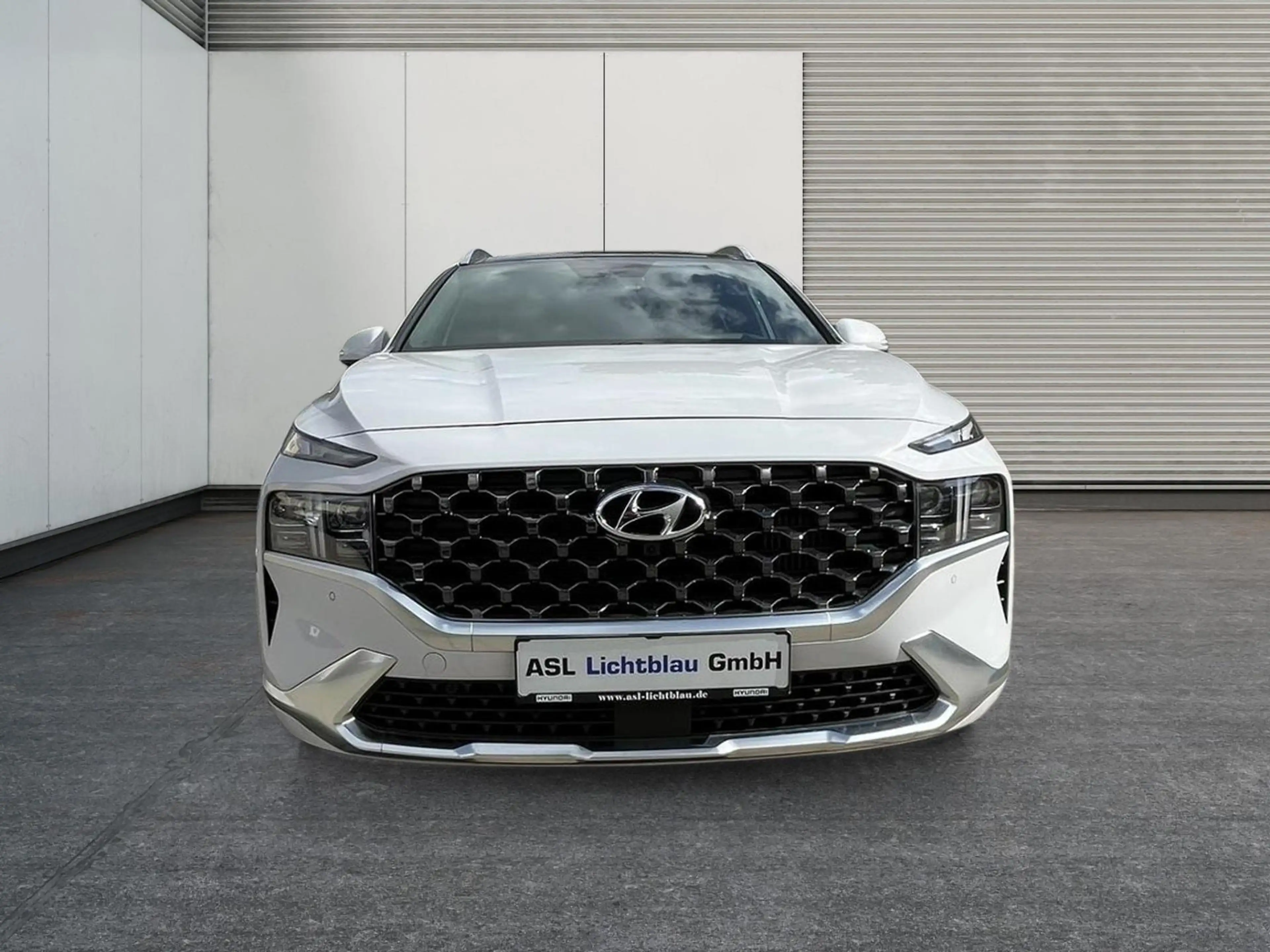 Hyundai SANTA FE 1.6 T-GDI SIGNATURE Hybrid 4WD Panoramadach — photo 2