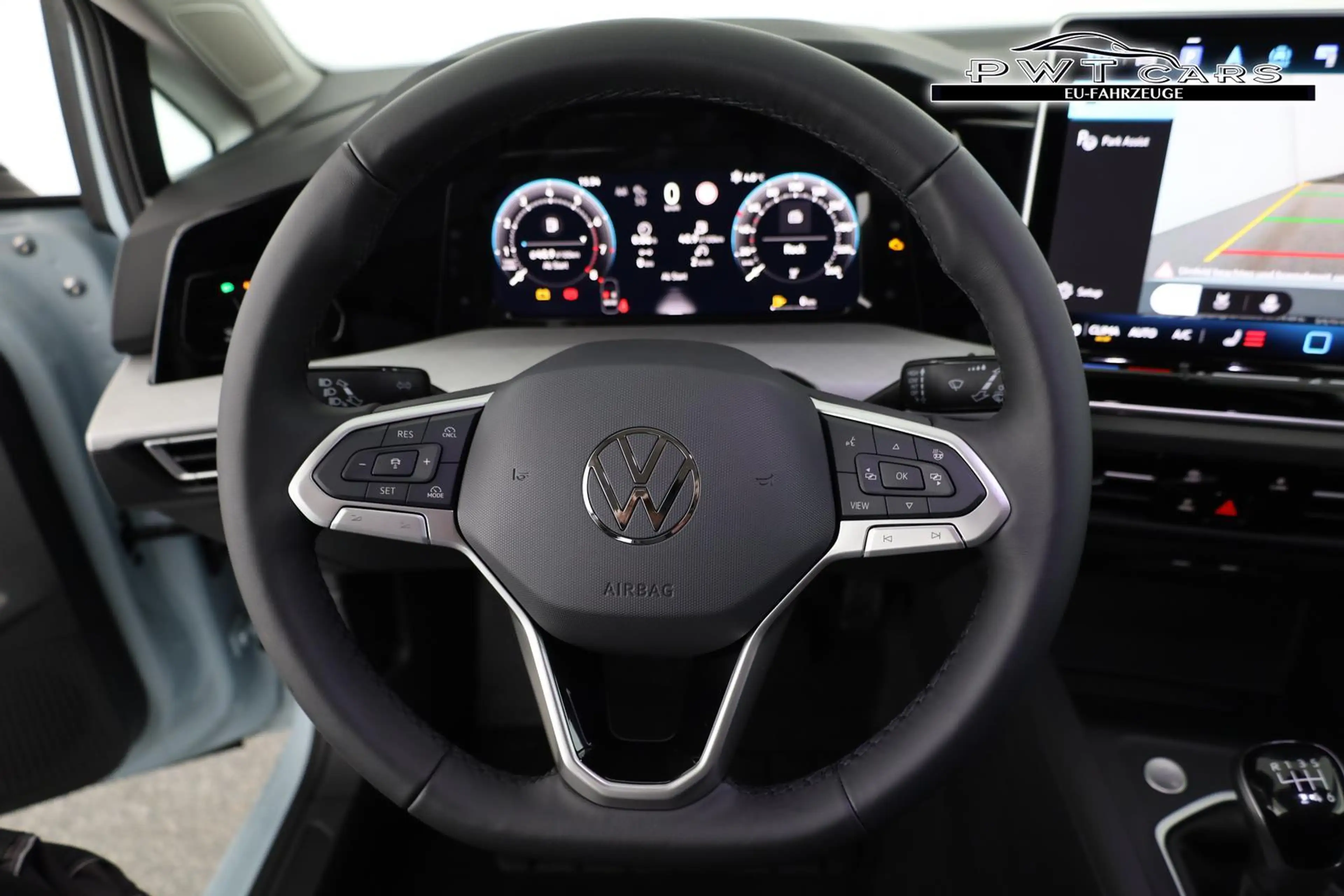 Volkswagen Golf Variant 1.5 TSI 110 kW VIII Life Facelift, AHK, easyOpe... — photo 6