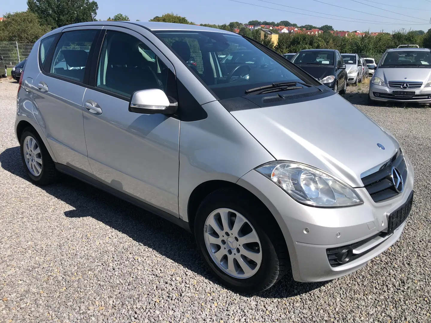 Mercedes-Benz A 180 Autotronic CLASSIC*Park-Assistent*Tempomat*2.Hand* Silber - 2
