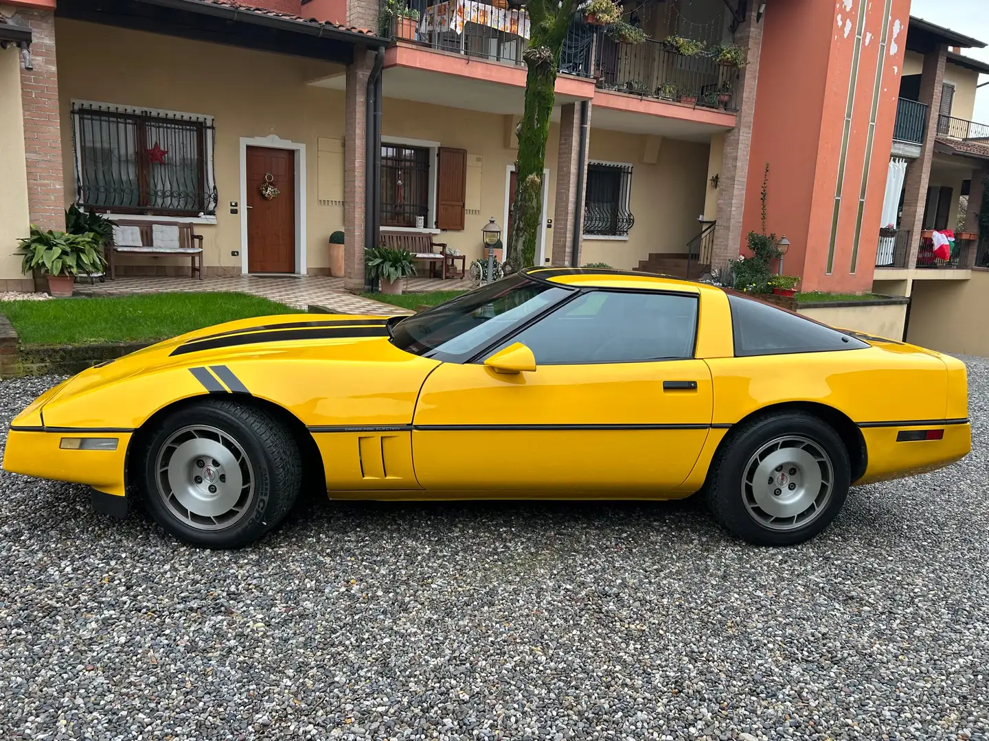 Corvette C4 5.7L V8 TARGA *GARANZIA* Amarillo - 2