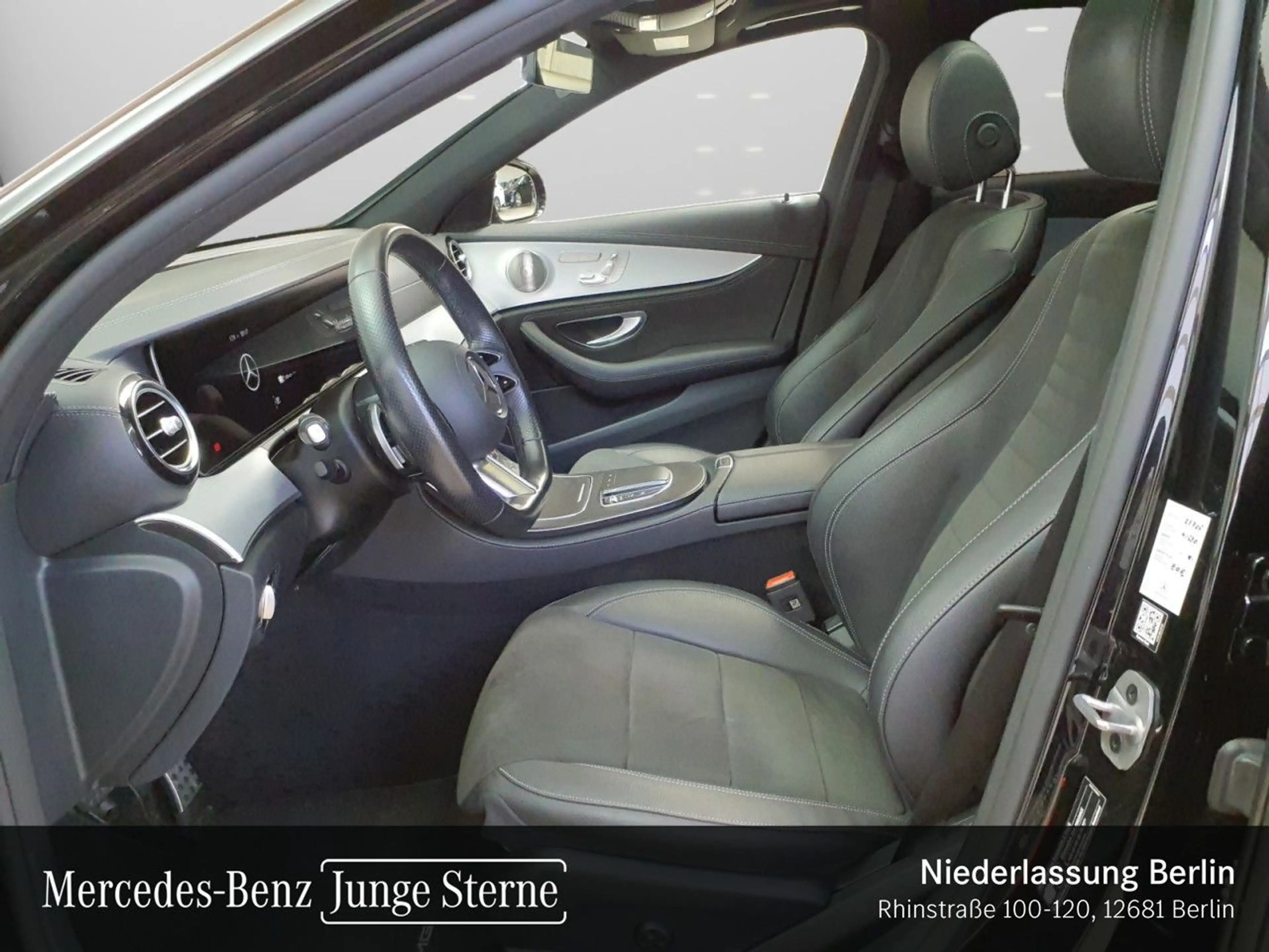 Mercedes-Benz E 300 de AMG+NIGHT+PANO+MULTIBEAM+BURMESTER+KAMERA — photo 11