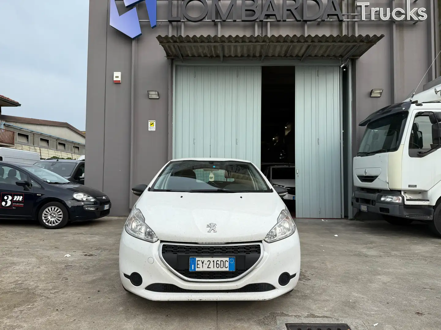 Peugeot 208 1.4/AUTOCARRO/2015 Bianco - 2