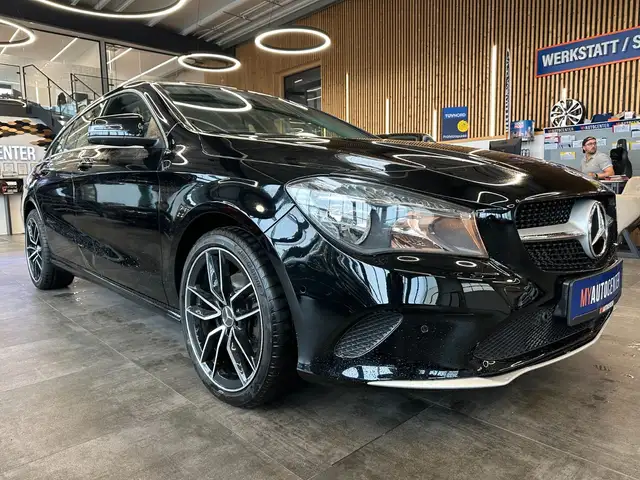 Mercedes-Benz Cla view 18