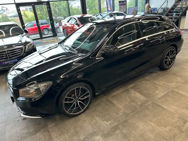 Mercedes-Benz Cla view 23