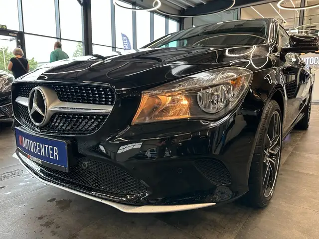 Mercedes-Benz Cla view 4