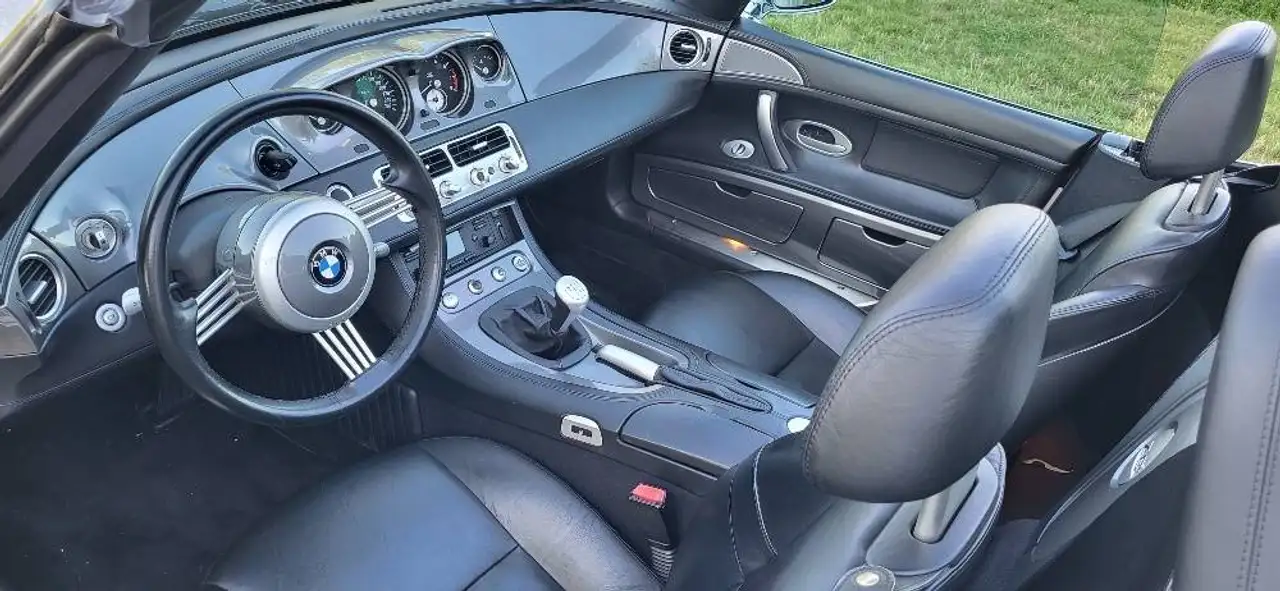 BMW Z8 GERMAN CAR- ONLY2 OWNERS- FULL HISTORIC, foto 9
