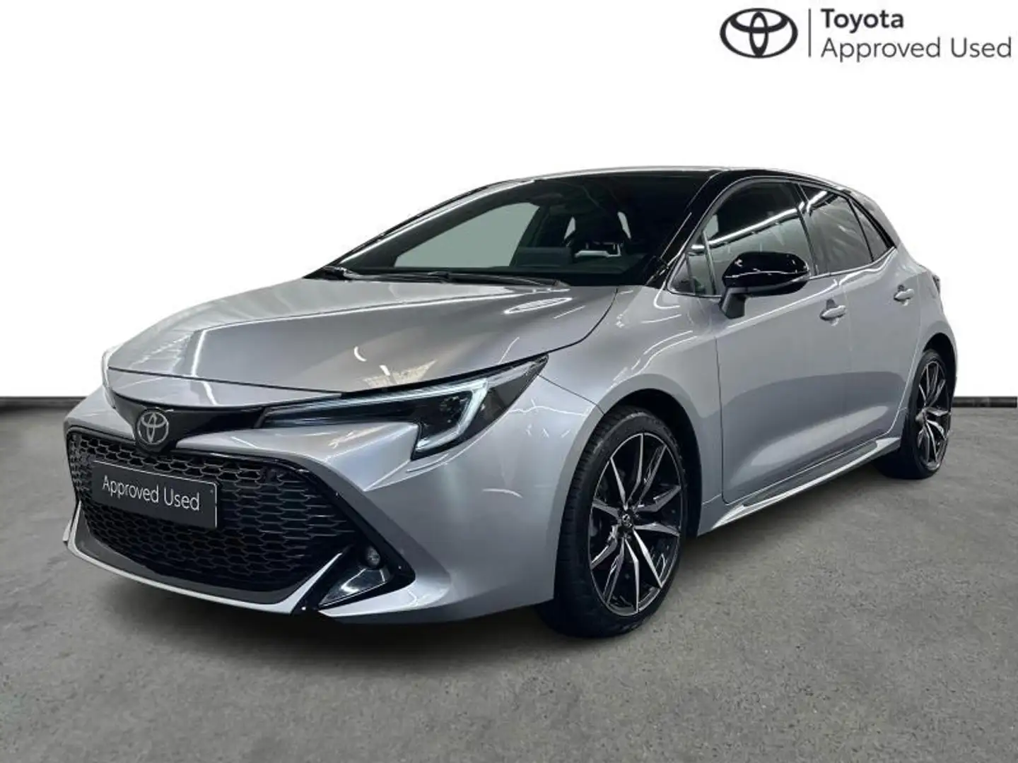Toyota Corolla GR Sport HEV Stříbrná - 1