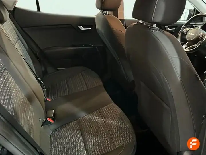 Kia Stonic 1.2 DPi Concept 2023, foto 17