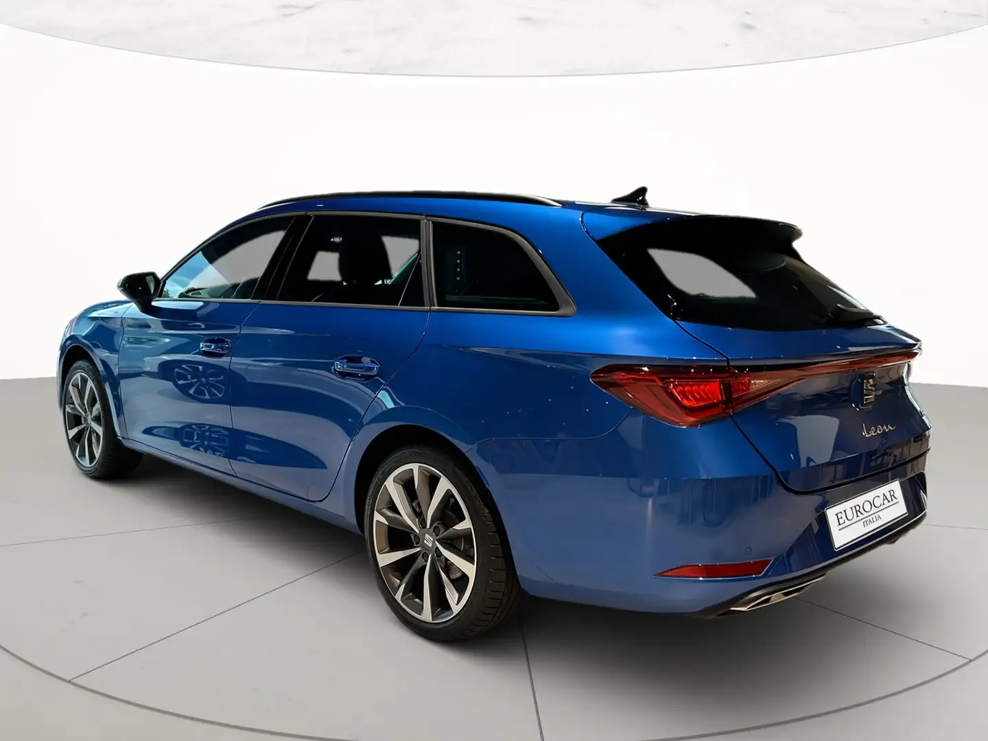 SEAT Leon sportstourer 2.0 tdi fr 150cv dsg Bleu - 2